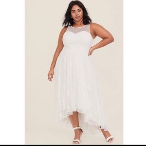 Torrid Ivory Embroidered Hi Low Wedding Dress